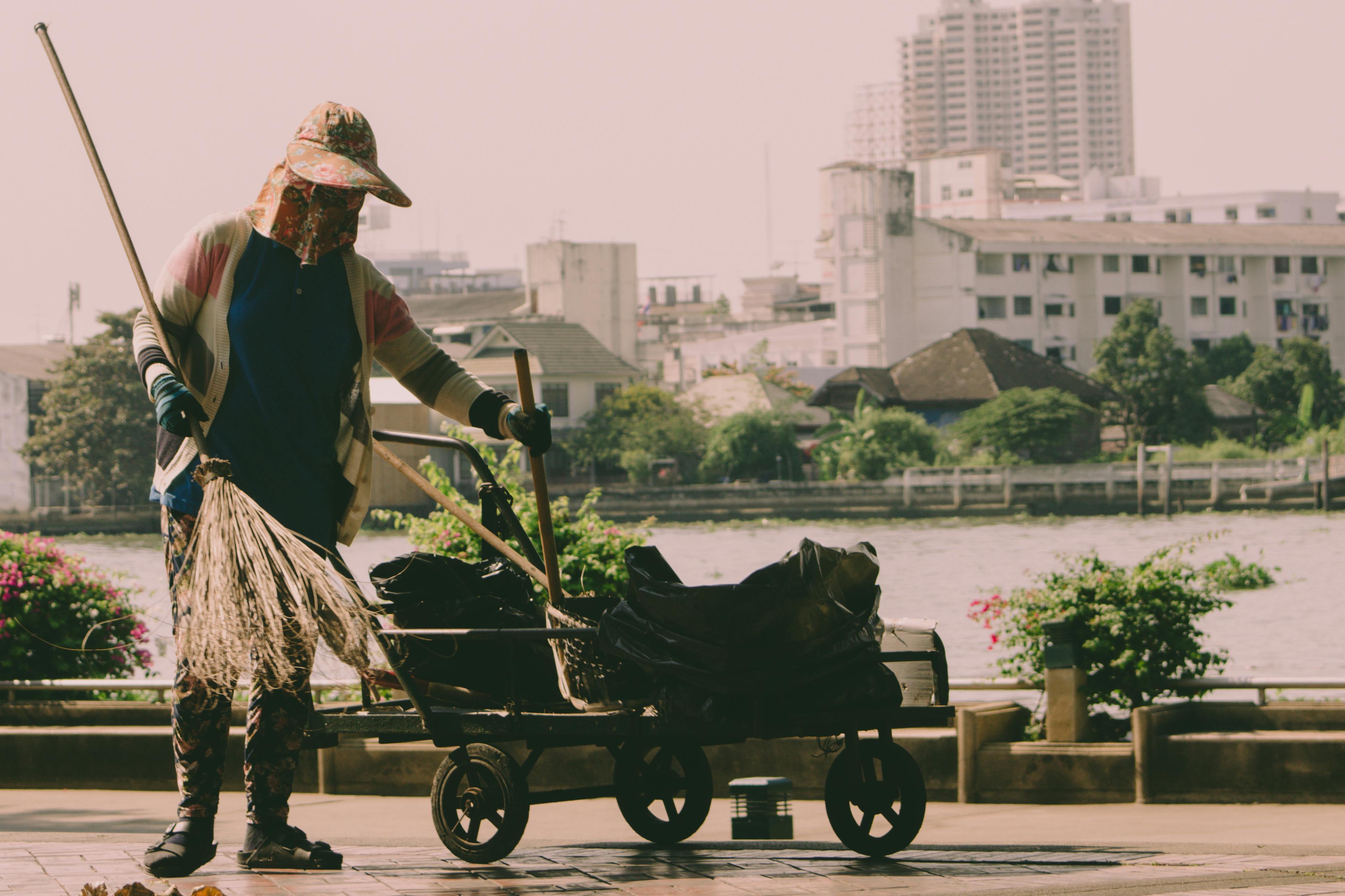 Hisparadise Cleaning Services Team